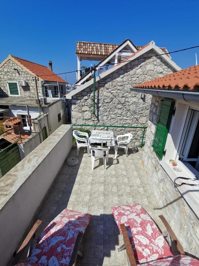 Apartment Titinica Murter Buitenkant foto